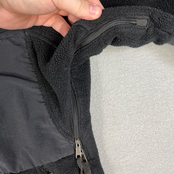 Y2K North Face Denali Fleece Jacket Womans Medium Armpit Zip Black Retro 2000s - Picture 2 of 8